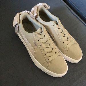 Women Puma Sneakers